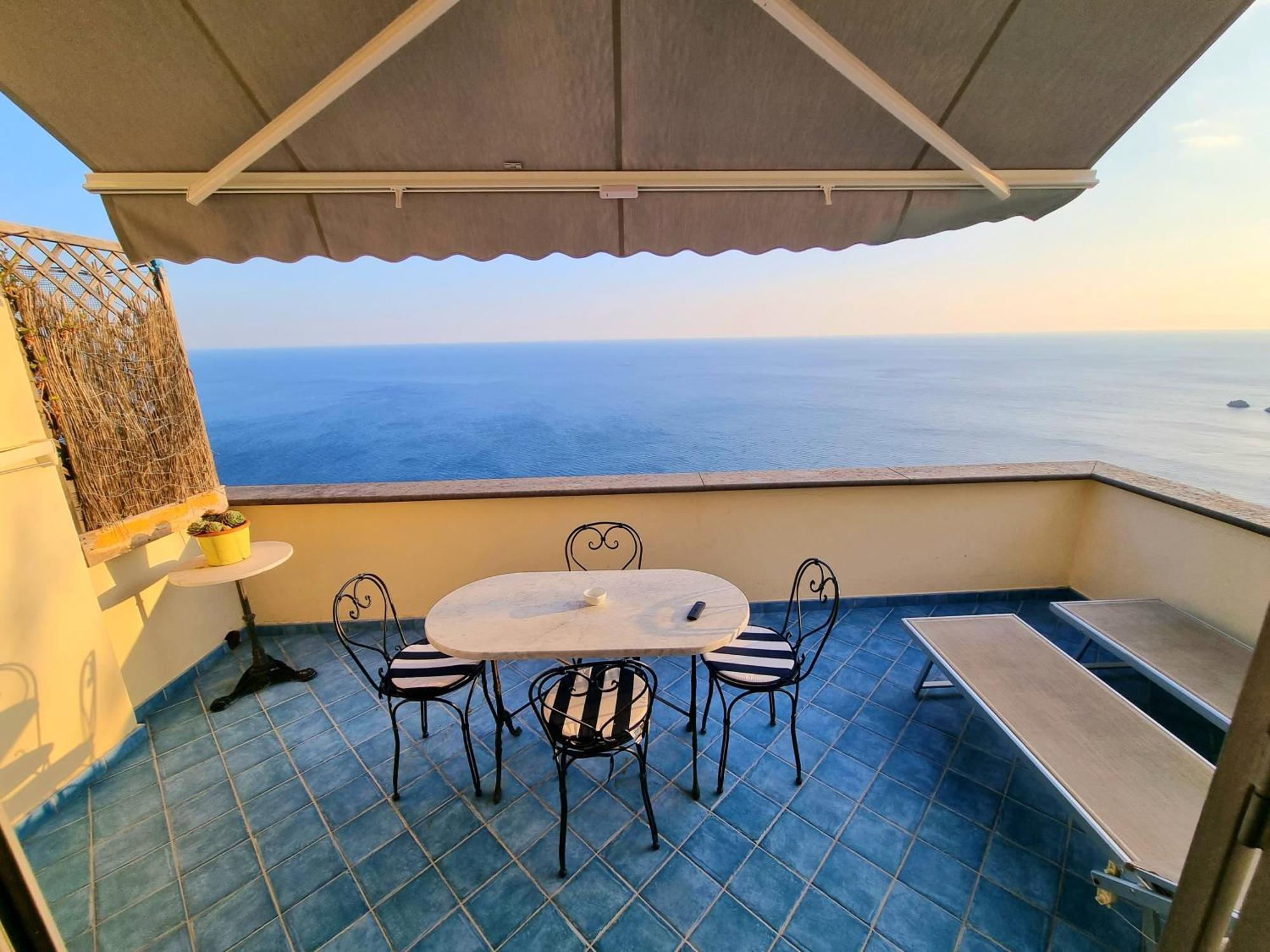 Il Limoneto Apartment Фуроре Екстериор снимка
