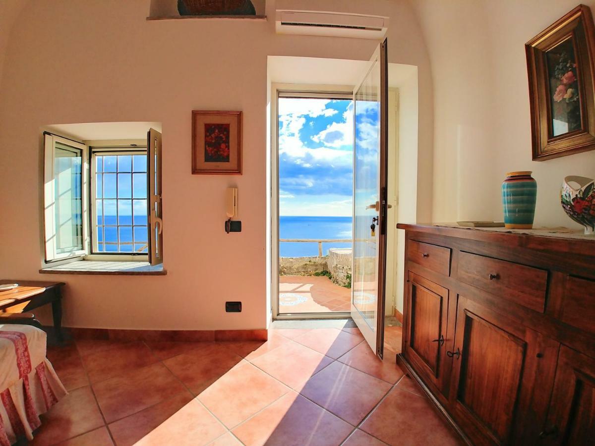 Il Limoneto Apartment Фуроре Екстериор снимка